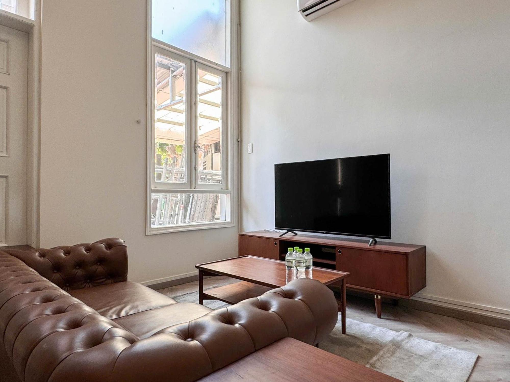 Apartment Zeus Living - In An Phu
